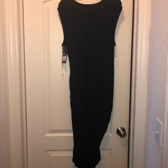 Dress with Rouching - Picture 5 of 7